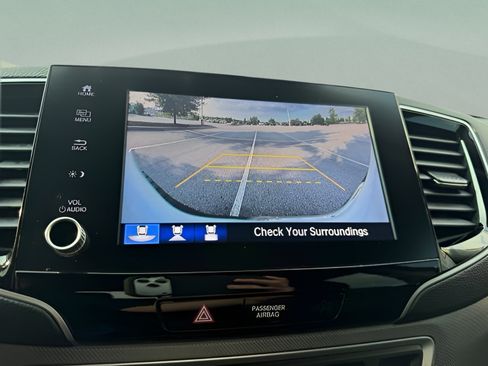 Used 2023 Honda Ridgeline Sport image 17