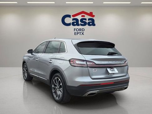 Used 2021 Lincoln Nautilus Reserve image 4