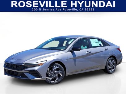 New 2025 Hyundai Elantra SEL