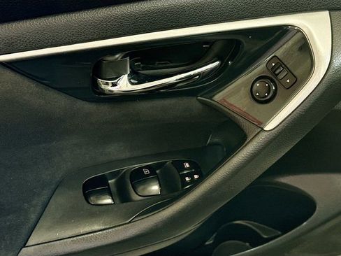 Used 2014 Nissan Altima 2.5 S FWD image 17