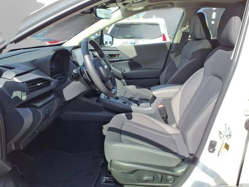 Certified 2025 Subaru Crosstrek 2.0i Premium image 17