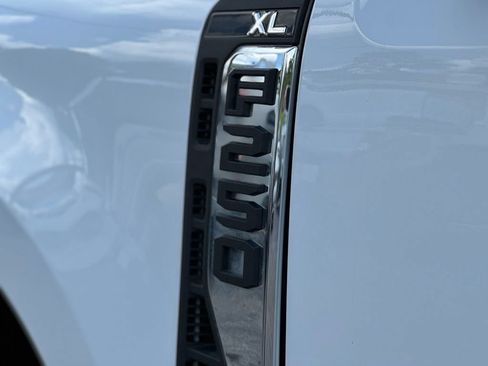 Certified 2026 Ford F250 XL w/ XL Chrome Package AWD/4WD image 26