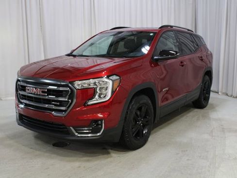 Used 2023 GMC Terrain AT4 AWD/4WD image 37