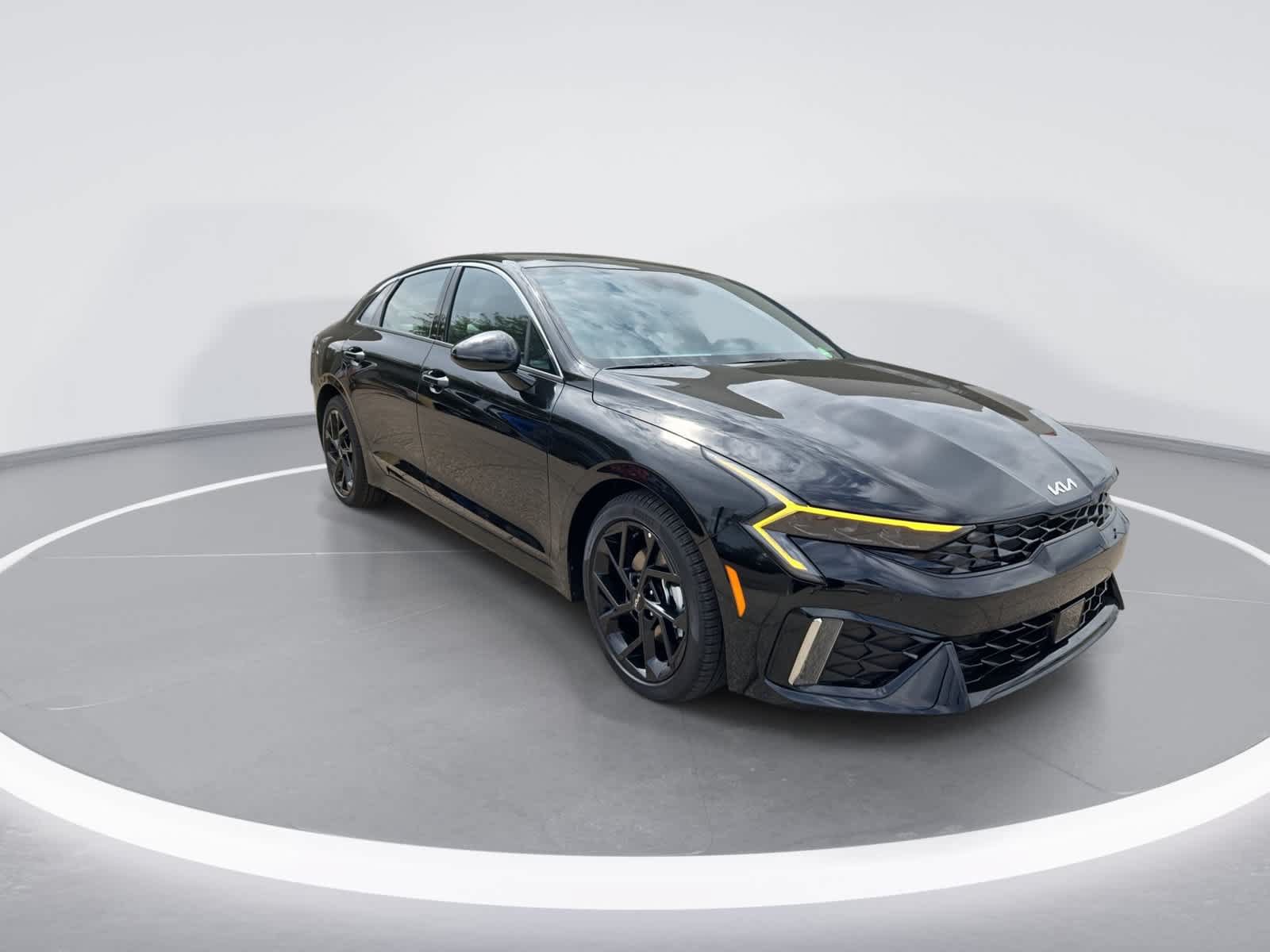New 2027 Kia K5 GT-Line FWD image 2