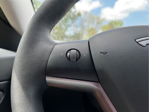 Used 2021 Tesla Model 3 Long Range AWD/4WD image 22