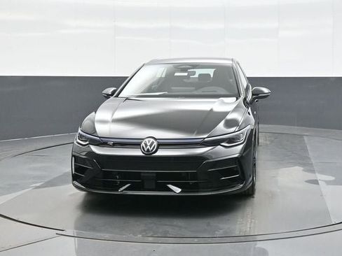 New 2026 Volkswagen Golf image 2