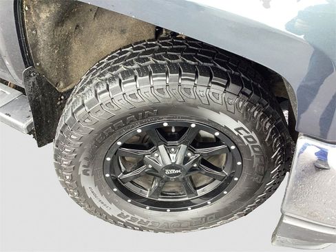 Used 2018 Chevrolet Silverado 1500 LT w/ All Star Edition image 23