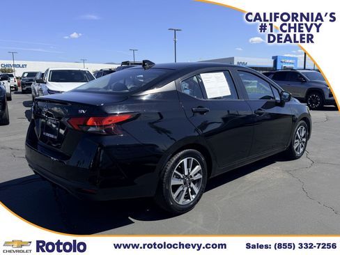 Used 2024 Nissan Versa SV FWD image 6