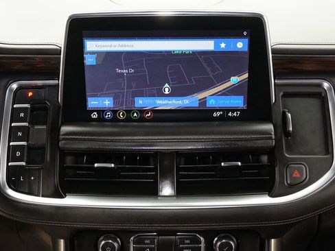 Used 2021 Chevrolet Tahoe Z71 w/ Rear Media and Nav Package AWD/4WD image 14