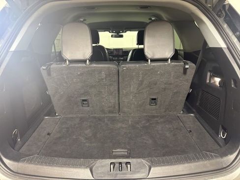 Certified 2023 Ford Explorer Limited w/ Equipment Group 301A image 21