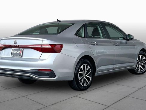 Used 2025 Volkswagen Jetta S FWD image 13