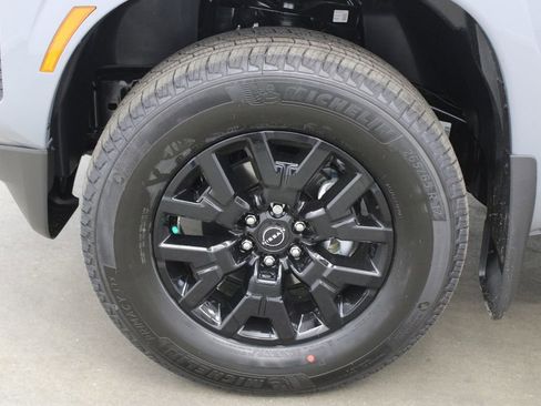 New 2026 Nissan Frontier SV AWD/4WD image 27