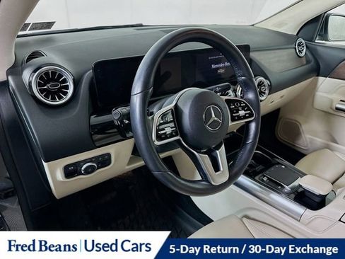 Used 2023 Mercedes-Benz GLA 250 4MATIC image 10