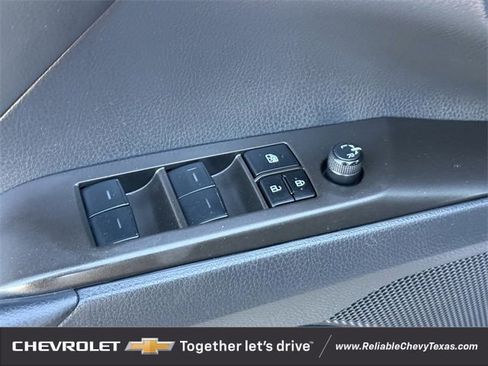 Used 2023 Toyota Camry SE w/ Convenience Package image 26