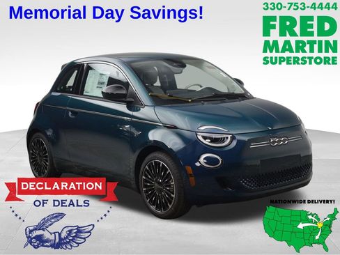 New 2026 FIAT 500 e Icona w/ Quick Order Package 21R FWD image 1