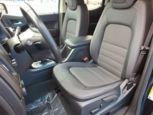 Used 2022 GMC Canyon AT4 image 13