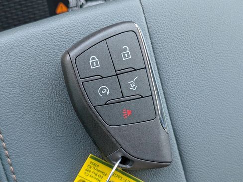 New 2026 GMC Terrain AT4 w/ Convenience Package III image 29