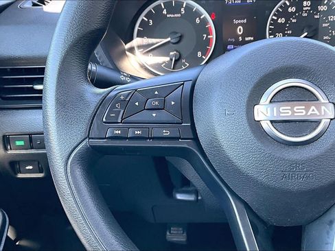 Used 2024 Nissan Sentra S FWD image 23