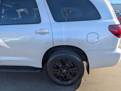 Certified 2022 Toyota Sequoia TRD Sport image 4