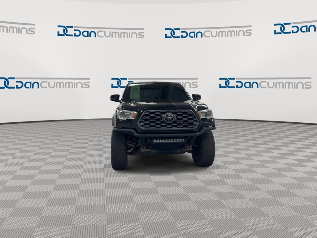 Used 2021 Toyota Tacoma TRD Off-Road AWD/4WD image 3