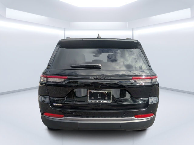 New 2027 Jeep Grand Cherokee Altitude AWD/4WD image 4
