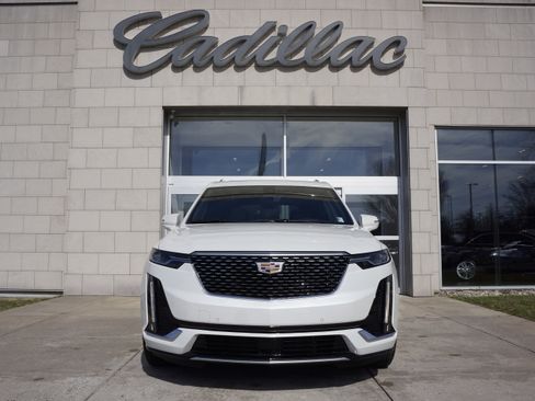 Used 2023 Cadillac XT6 Premium Luxury w/ LPO, Floor Liner Package image 14