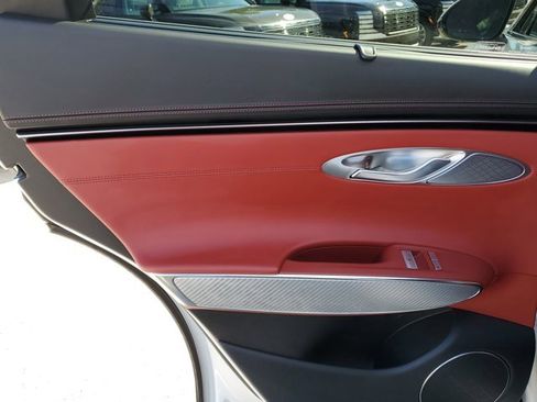 Used 2023 Genesis GV70 2.5T Sport Prestige w/ Sport Prestige Package image 12