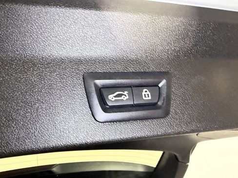 Used 2019 BMW X3 xDrive30i w/ Convenience Package AWD/4WD image 47