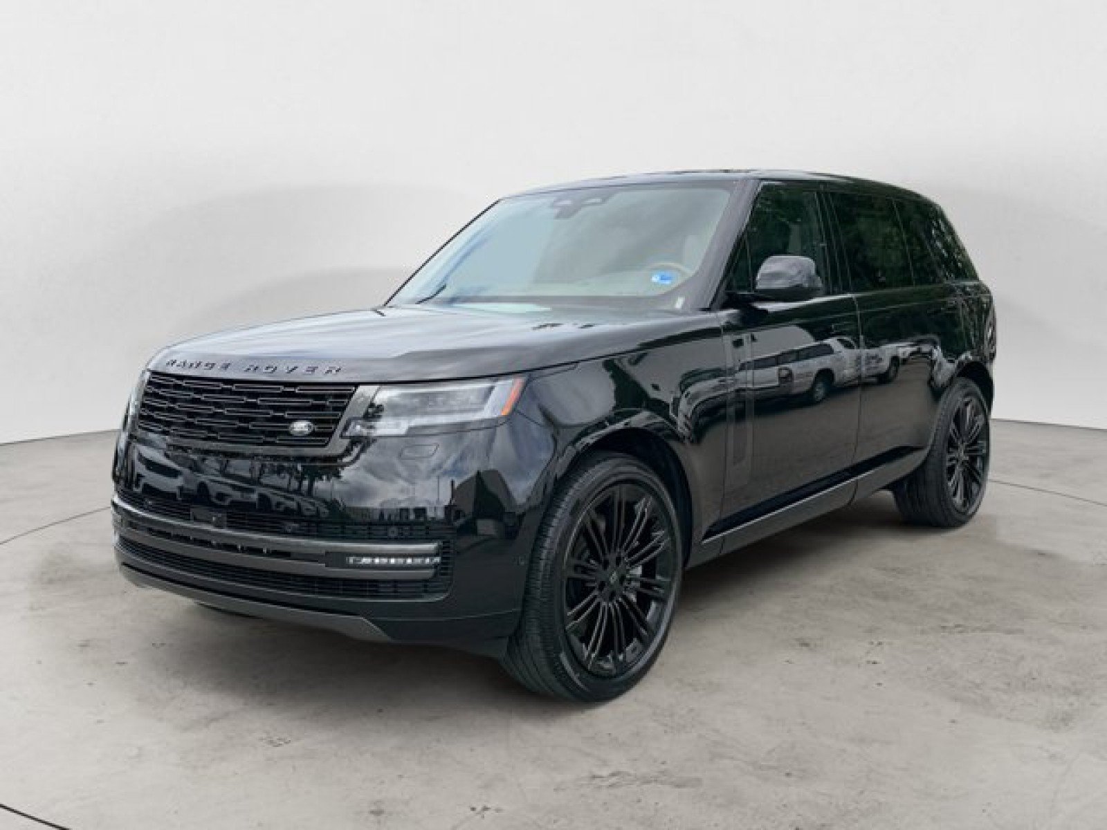 New 2027 Land Rover Range Rover Long Wheelbase SE AWD/4WD image 1