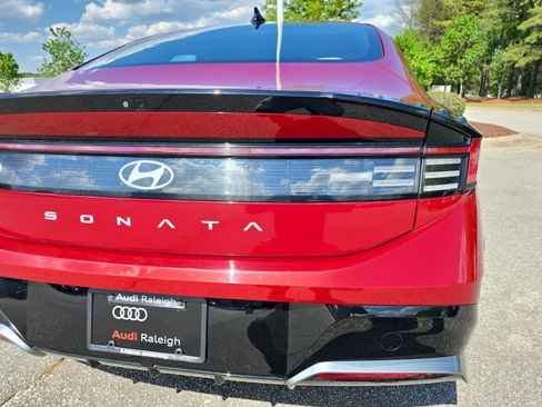 Used 2024 Hyundai Sonata SEL FWD image 33