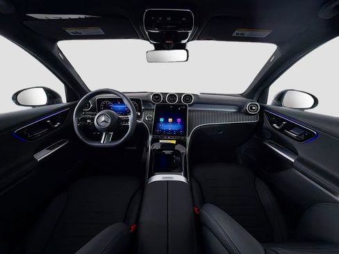 New 2026 Mercedes-Benz GLC 300 4MATIC image 9
