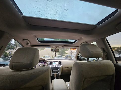 Used 2012 Nissan Murano SV FWD image 16
