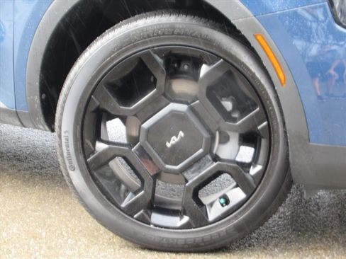 Used 2024 Kia Sorento X-Line EX image 7