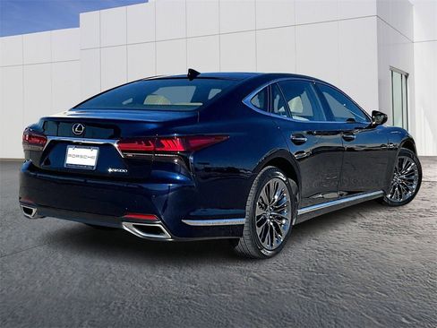 Used 2022 Lexus LS 500 w/ Interior Upgrade Package image 7