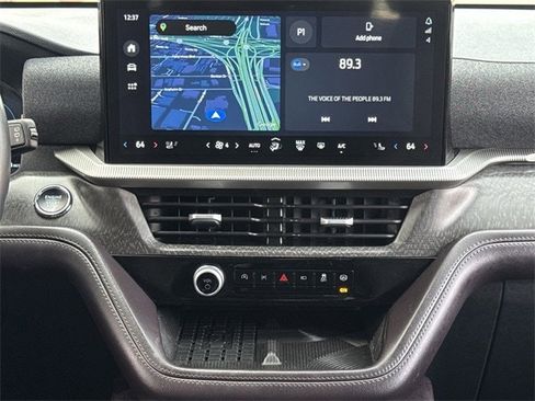 Used 2025 Ford Explorer Platinum w/ LUX Leather Package image 17