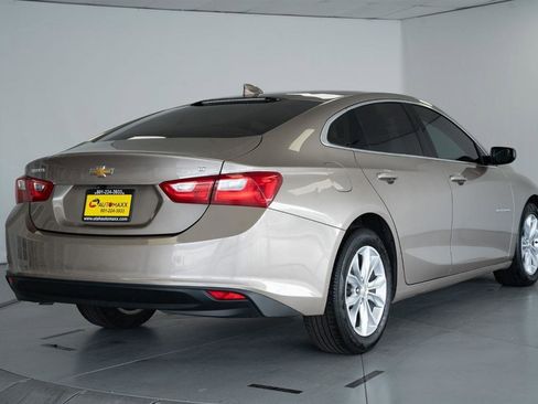 Used 2023 Chevrolet Malibu LT image 7