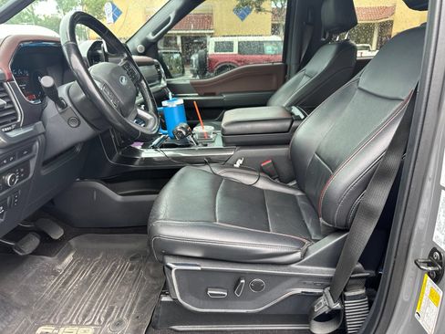 Used 2021 Ford F150 Lariat w/ Equipment Group 502A High AWD/4WD image 3