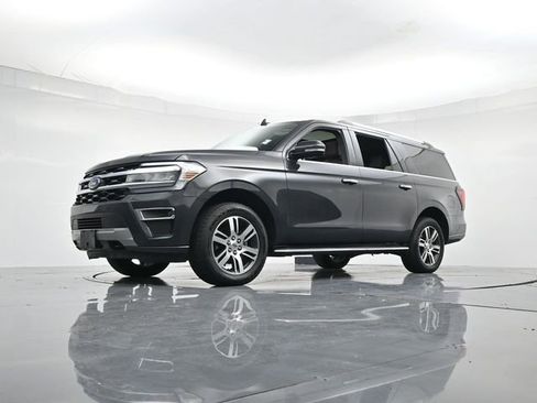 Used 2023 Ford Expedition Max Limited image 36