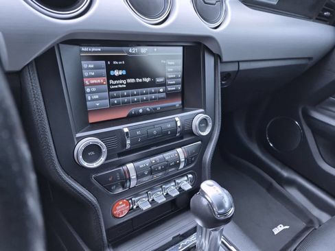 Used 2015 Ford Mustang GT Premium RWD image 26