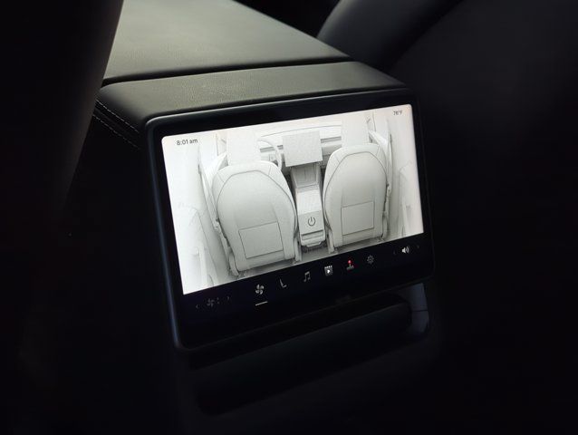 Used 2026 Tesla Model Y 2WD image 10