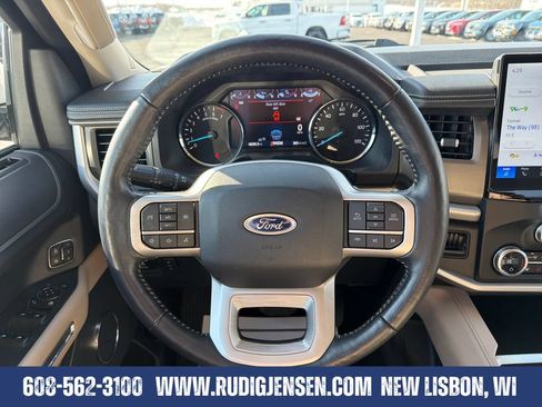 Used 2024 Ford Expedition Max XLT AWD/4WD image 14