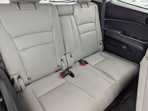 Used 2017 Honda Pilot Touring image 35