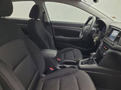 Used 2018 Hyundai Elantra SEL FWD image 21