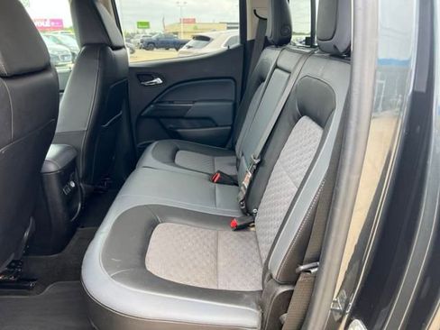 Used 2018 Chevrolet Colorado Z71 image 17