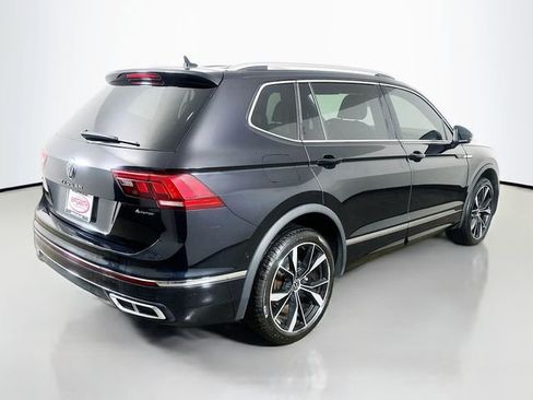 Used 2024 Volkswagen Tiguan SEL R-Line w/ MDO Package, Two-Row image 22