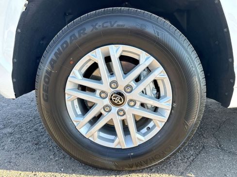 Used 2025 Toyota Tundra SR image 10