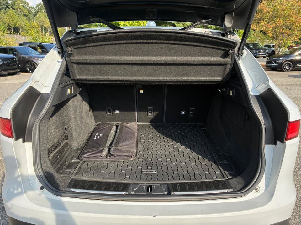 Used 2019 Jaguar F-PACE Prestige AWD/4WD image 15