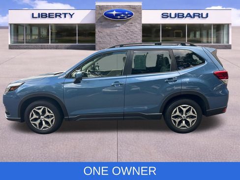 Certified 2023 Subaru Forester Premium AWD/4WD image 4