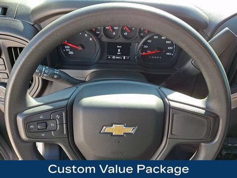 Used 2023 Chevrolet Silverado 1500 Custom AWD/4WD image 4