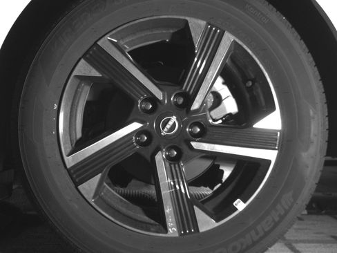 Used 2025 Nissan Sentra SV FWD image 17